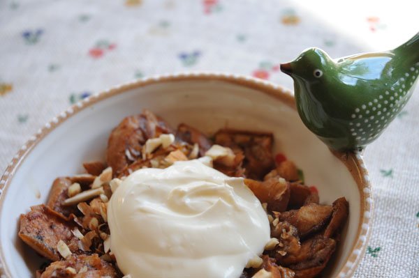 Marinated-pear-with-creamed-goats-yoghurt-and-crushed-almonds